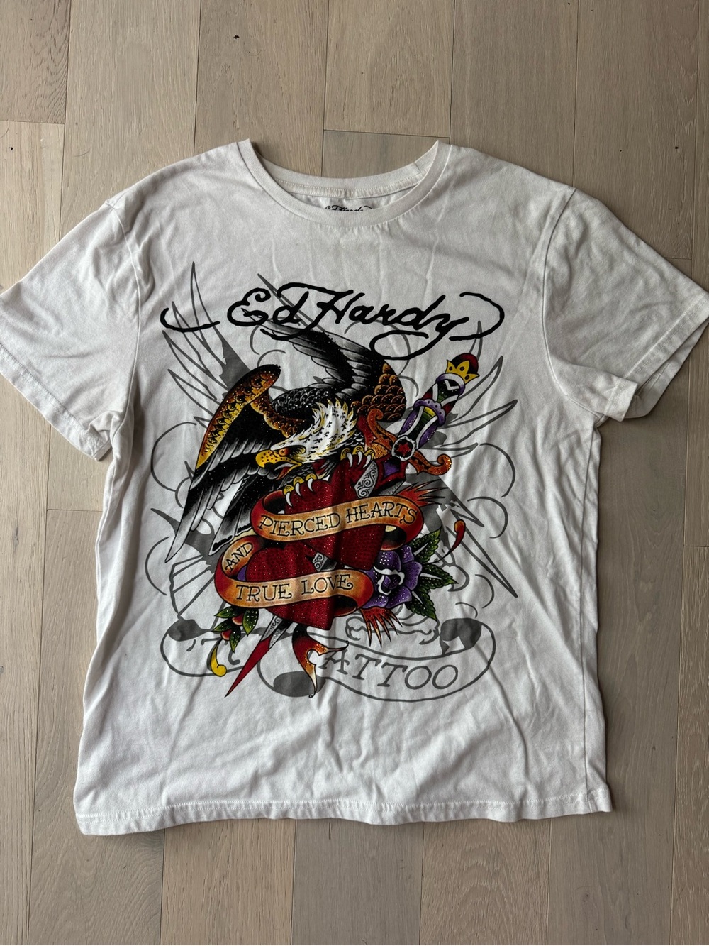 white ed hardy tee with rhinestone graphic